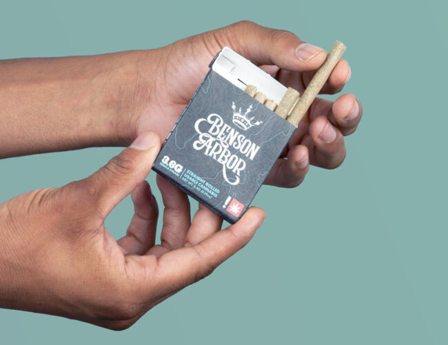 ROLL-Pre-Roll-Packaging