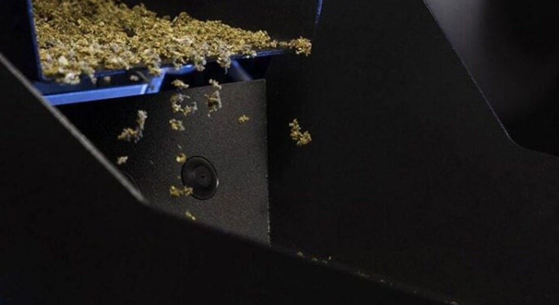 ROLL Cannabis Flower Grind 1 RollPros - Pre Rolling Machine