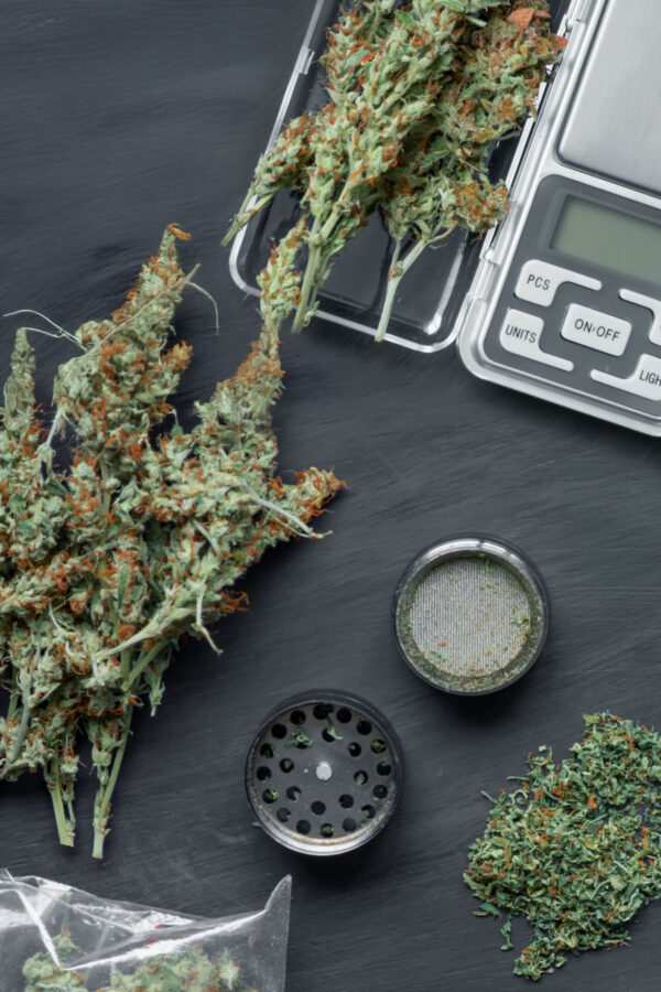 ROLL-Cannabis-Tools-1