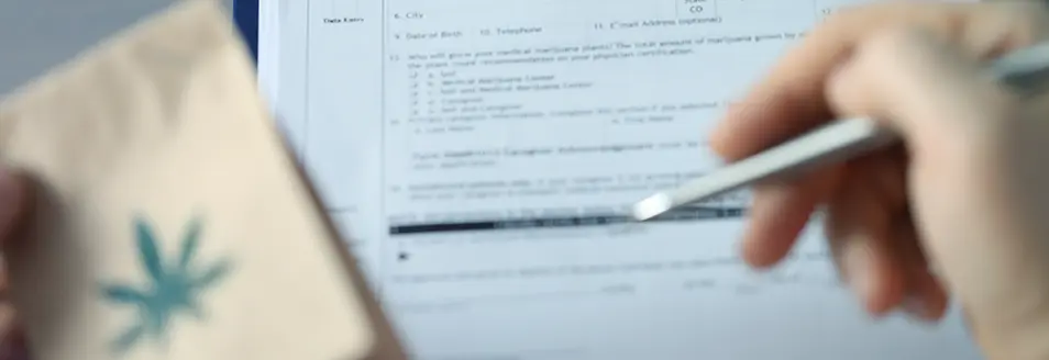 How to Comply with Cannabis Packaging Requirements in the Pre-Roll Production Process ROLL Canna Packaging 1a RollPros - Pre Rolling Machine