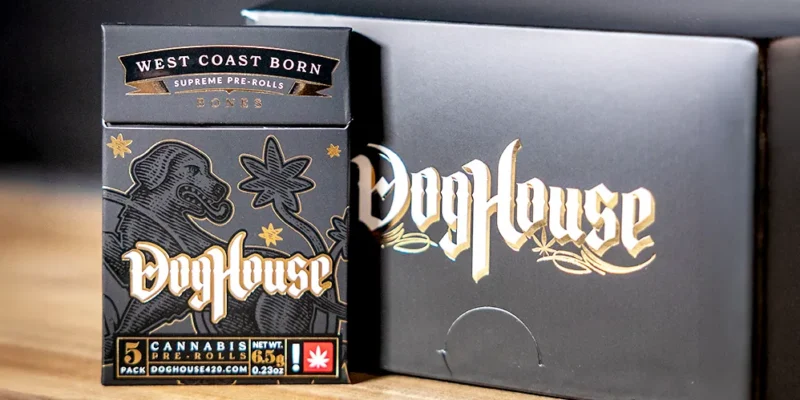 ROLL-DogHouse-New-Packaging-boxes-3 Doghouse Boxes