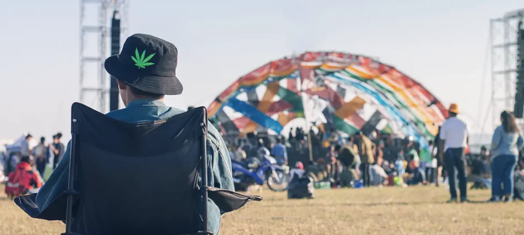 The History of Cannabis Culture in the USA: From Counterculture to Modern Lifestyle ROLL cannabis festival 1 RollPros - Pre Rolling Machine