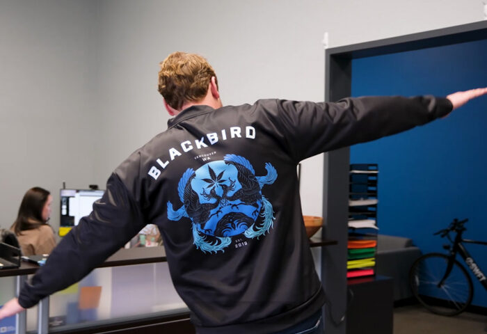 ROLL-Characters-Blackbird Blackbird