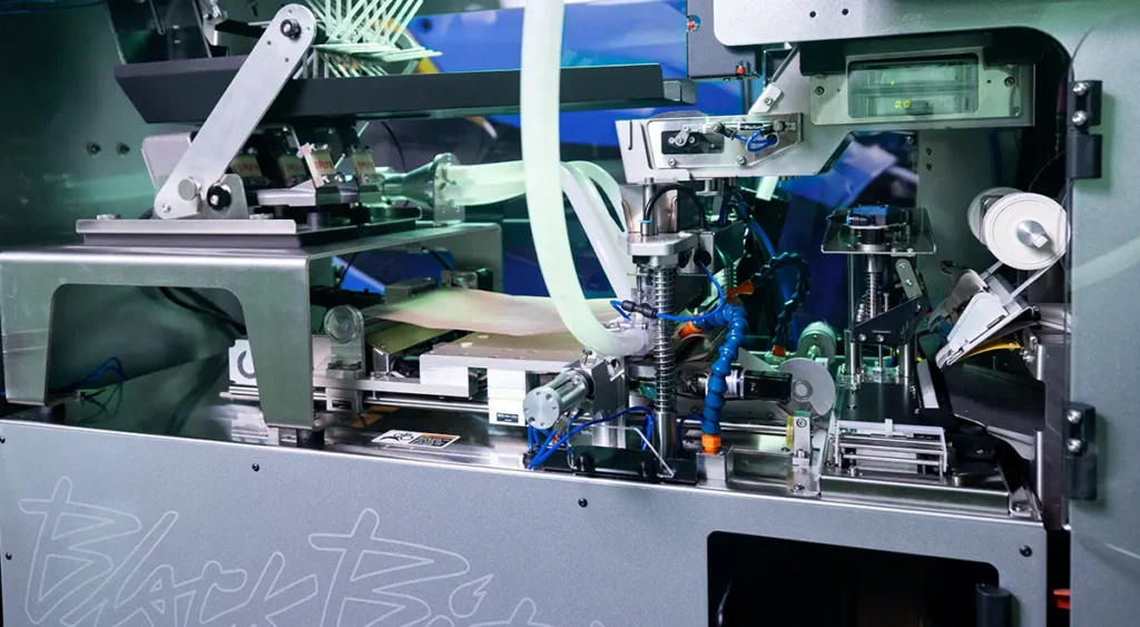 The Convenience of Blunt Rollers: Perfect Rolls with Minimal Effort blunt machine