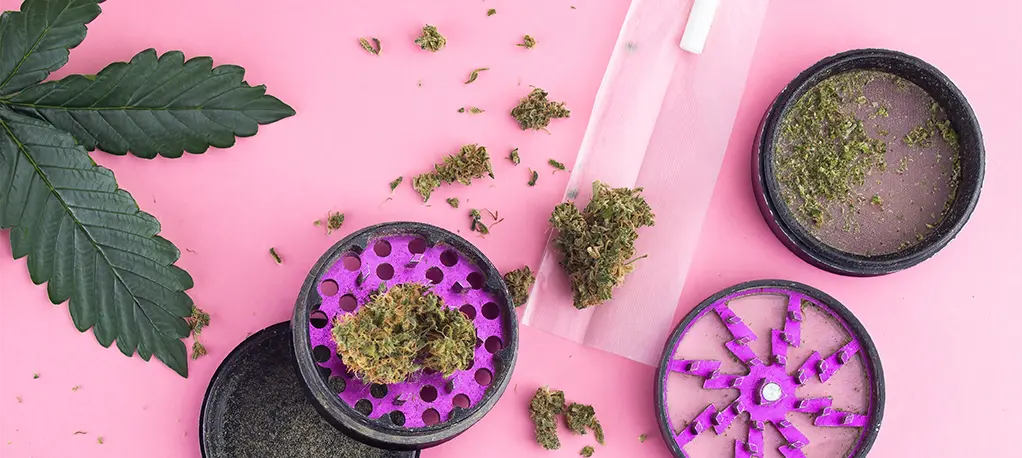 Best Accessories for Weed and Cannabis: Must-Have Gear for Modern Smokers Cannabis Products Grinder Container Hash Holder Crutches Paper